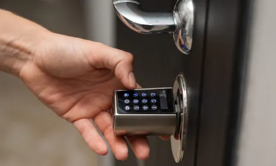 yale smart lock